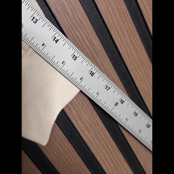 Xirena Sweater Medium Womens Beige Fleece Pullover Mock Neck - Picture 5 of 8